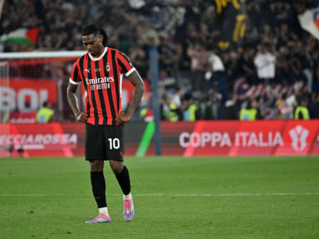 Raspada se Milan: Rafael Leao traži novu sredinu, Manjan "koketira" sa Čelsijem