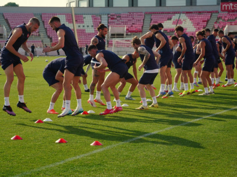 Fudbaleri Srbije odradili trening u Nišu uoči meča sa Andorom
