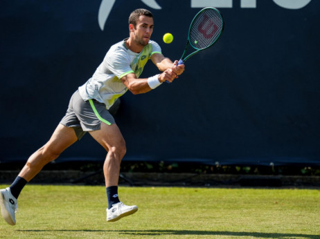 Laslo Đere u finalu kvalifikacija za ATP Hale