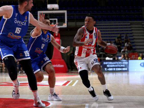Crvena zvezda mora da se vadi u Subotici, Spartak na korak od kompletne senzacije