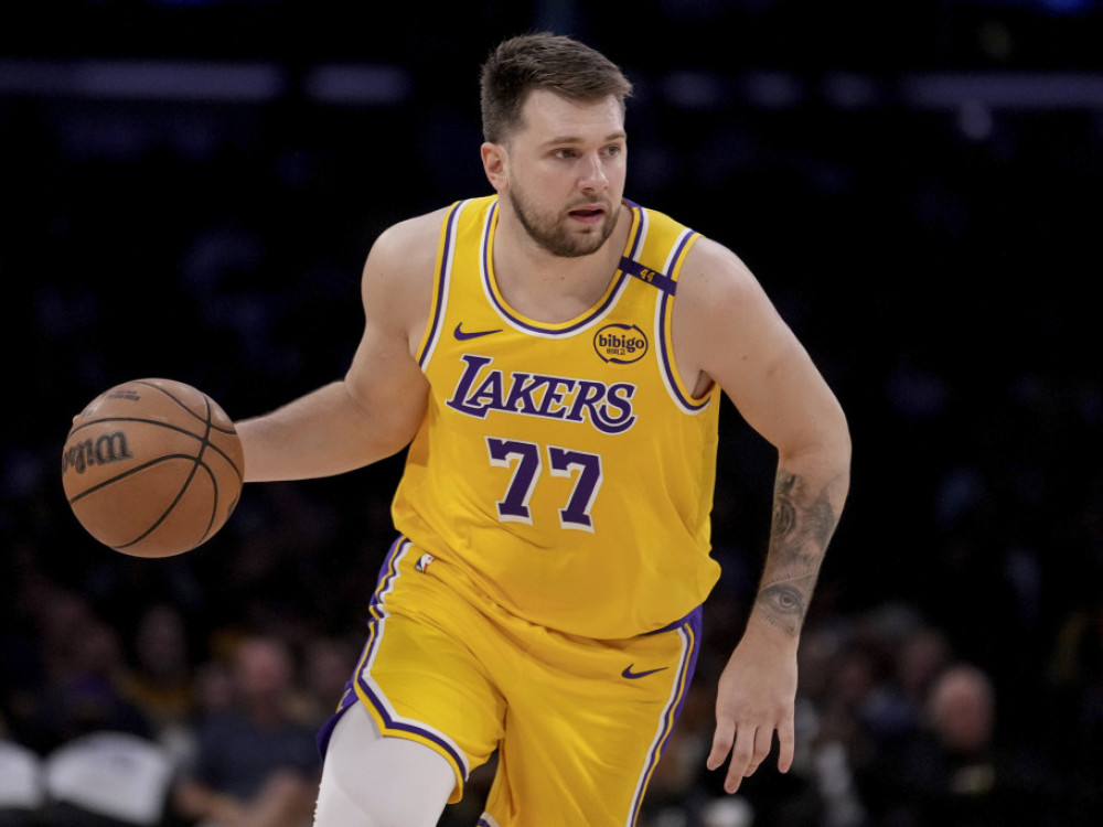 Luka Dončić u dresu Lejkersa