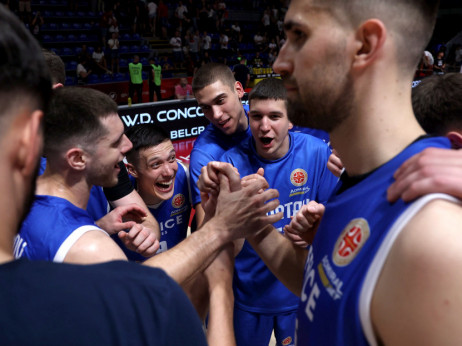 Euforija u Spartaku: Pala je Zvezda, valjda može i Partizan