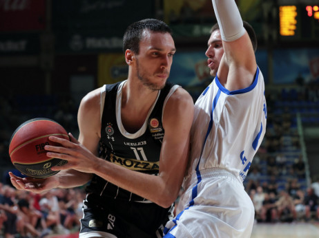 Partizan bacio Spartak na kolena: Poku i Vašington se igrali sa Subotičanima
