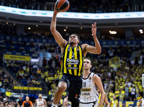 Boldvin za brejk Fenerbahčea protiv Bešiktaša i približavanje za korak tituli