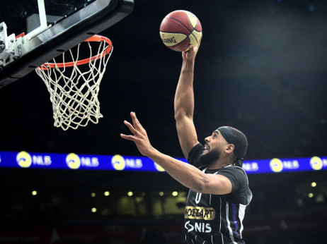 Partizan se oprostio od Brendona Dejvisa: Karijeru nastavlja u Japanu