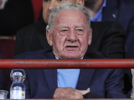 Nadali su se navijači Šefild venzdeja da se Milan Mandarić vraća u klub, ali je on odbacio tu mogućnost