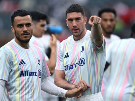 Dušan Vlahović i Filip Kostić napadaju Mančester siti: Rodri spreman za Juventus!