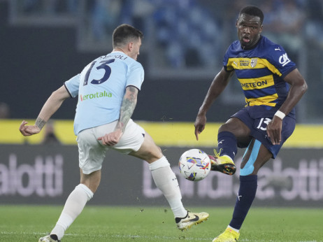 Inter plaća Parmi 23 miliona evra za napadača Bonija