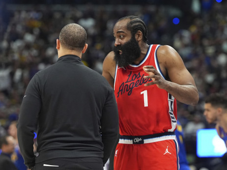 Noć za nama: Harden veran Klipersima, bivši prvi pik otpušten!