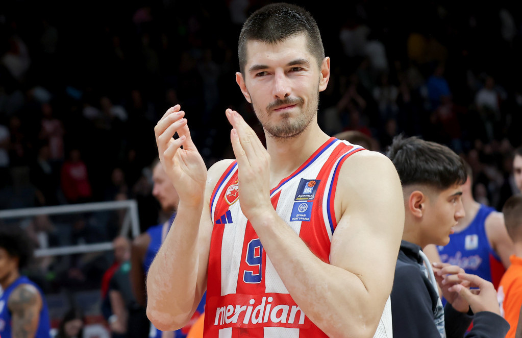Luka Mitrović u dresu Crvene zvezde