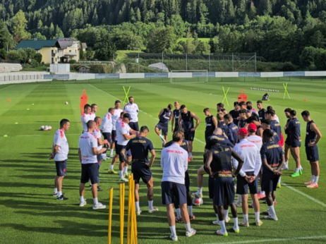 Potop u Austriji, ali Zvezda nastavlja sa treninzima: Na priprema crveno-belih sve teče po planu