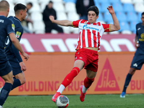 Zvezda protiv "romantike" brusi formu za Linkoln