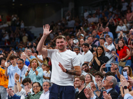 Luka Dončić potpisao ugovor sa Lejkersima vredan 165 miliona dolara