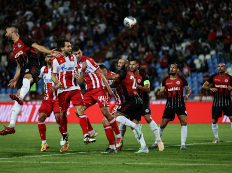 Šampiona Evrope možete jednom iznenaditi, dva puta jako teško... Trener Gibraltara veruje da Zvezda zaslužuje mesto u LŠ