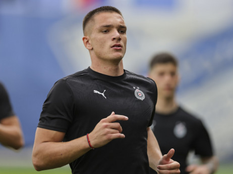 Ponižavajuća ponuda Fulama: Partizanu 250 hiljada evra za Jovanovića...