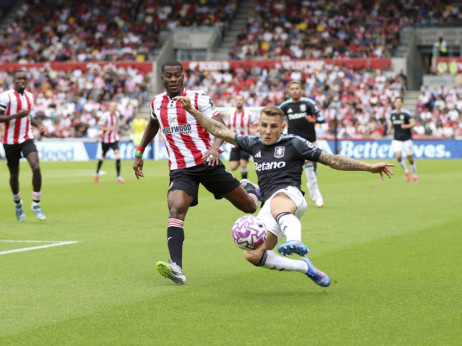 Brentford se pobedom oprostio od Den Tane: Sanderlend poražen od Barnlija u sukobu povratnika