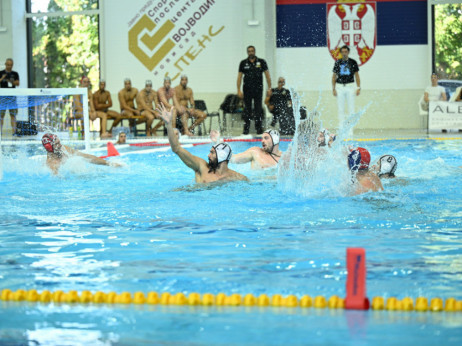 Vaterpolisti Crvene zvezde osvojili "Futog Open 2025": Crveno-beli "preveslali" PAOK