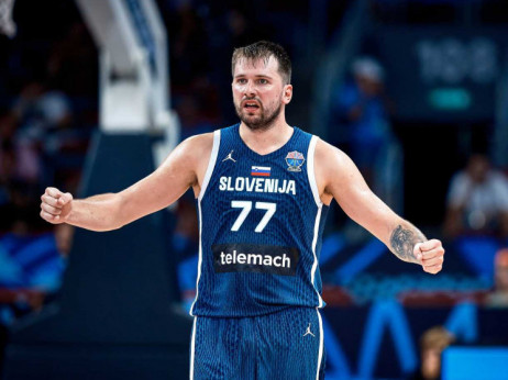 Kockali se, pa pobedili u trileru: Maestralni Dončić odveo Slovence u četvrtfinale EP!