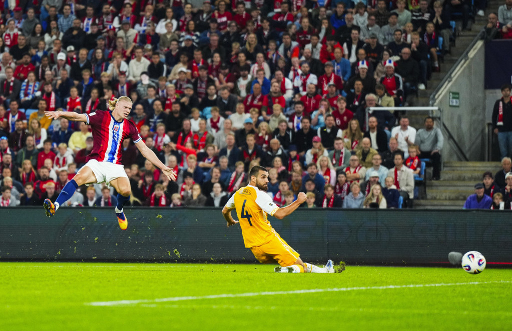 Erling Haland postiže jedan od golova