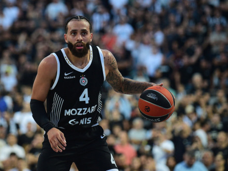(VIDEO) Partizan bolji od upornog PAOK-a pred punim tribinama na Tašmajdanu!
