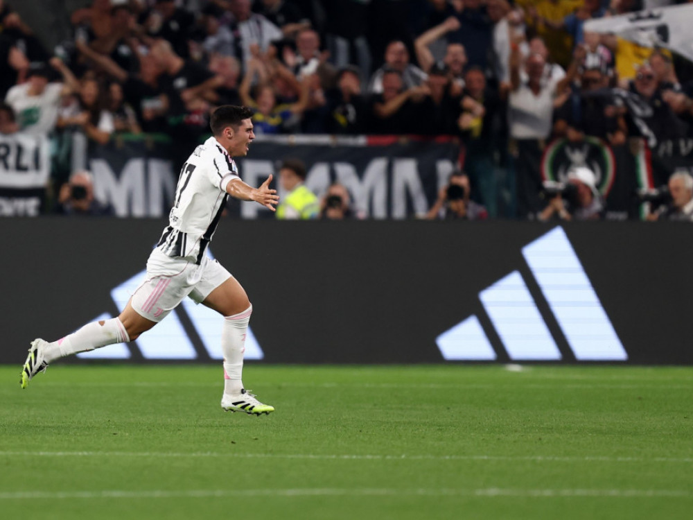 Vasilije Adžić, fudbaler Juventusa