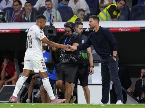 UEFA Liga šampiona trenerski fakultet za Ćabija Alonsa