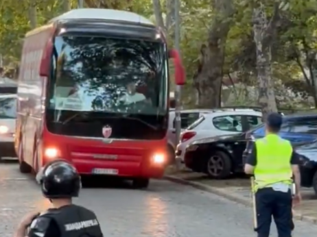 (VIDEO) Crveno-beli stigli u Humsku: Sve je spremno za spektakl